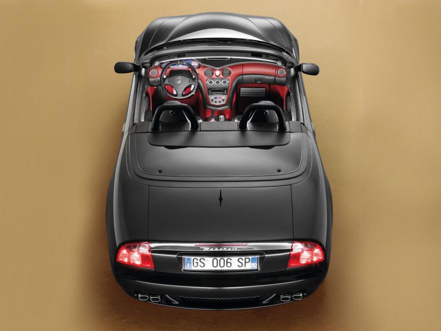  Maserati GranSport Spyder 2005 года  (фото 12 из 12)
